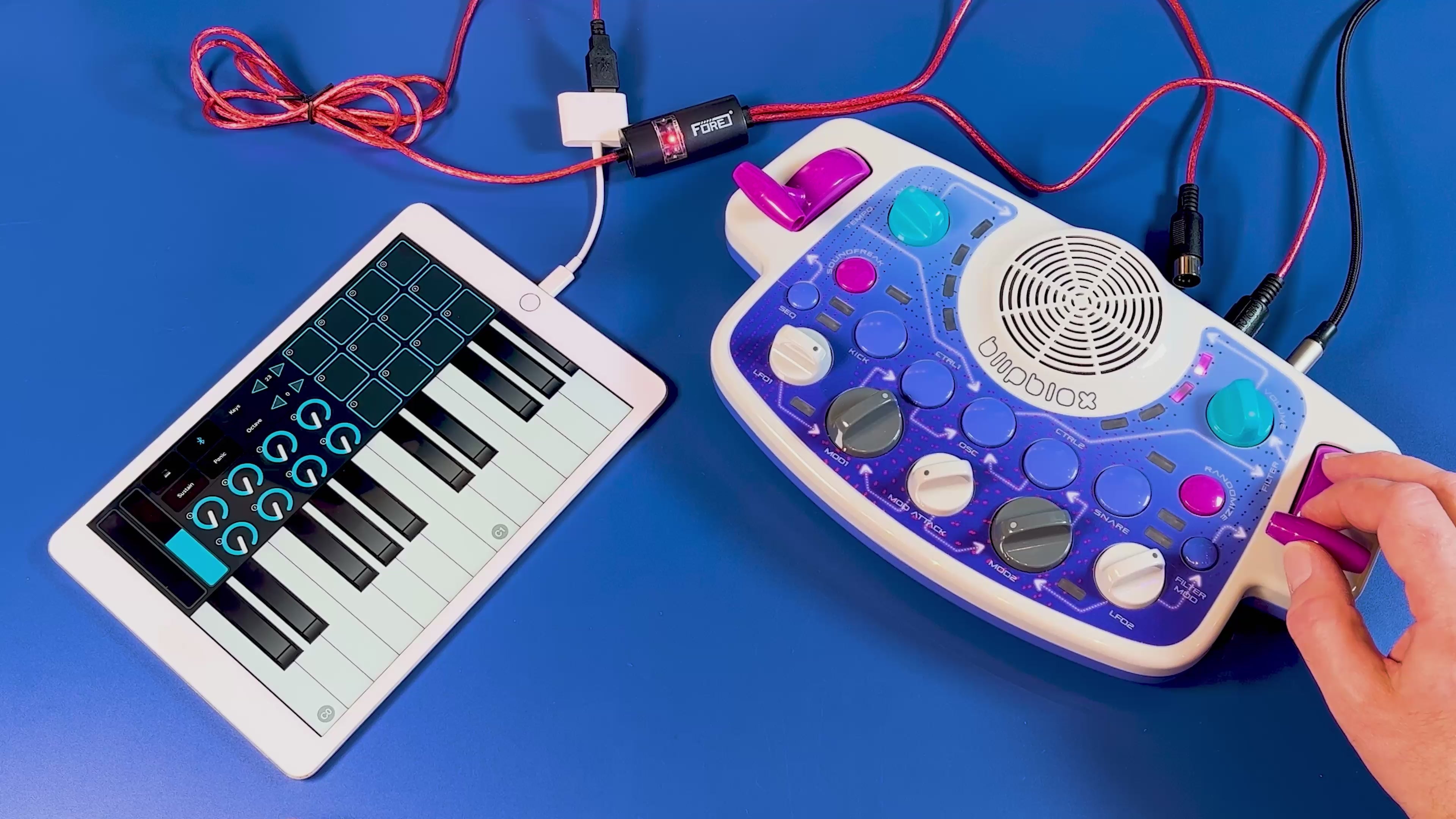 How to Play Blipblox Synthesizers – Playtime Engineering (Blipblox)